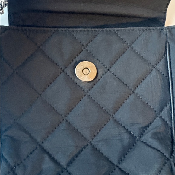 Ann Taylor Vintage Quilted Crossbody Purse With Chain Link Strap - Picture 3 of 5